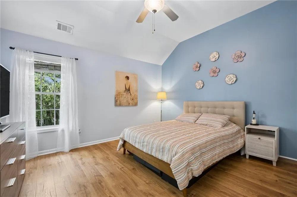 3201 Waters Edge Trail Roswell, GA 30075
