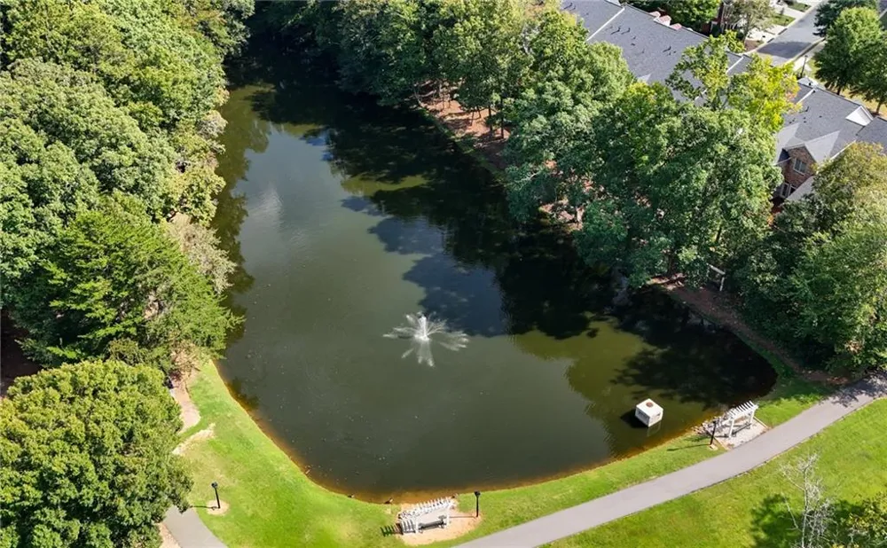 3201 Waters Edge Trail Roswell, GA 30075