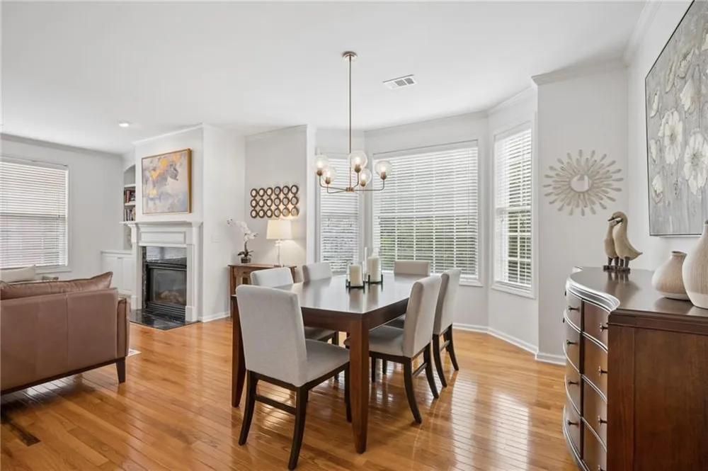 3201 Waters Edge Trail Roswell, GA 30075