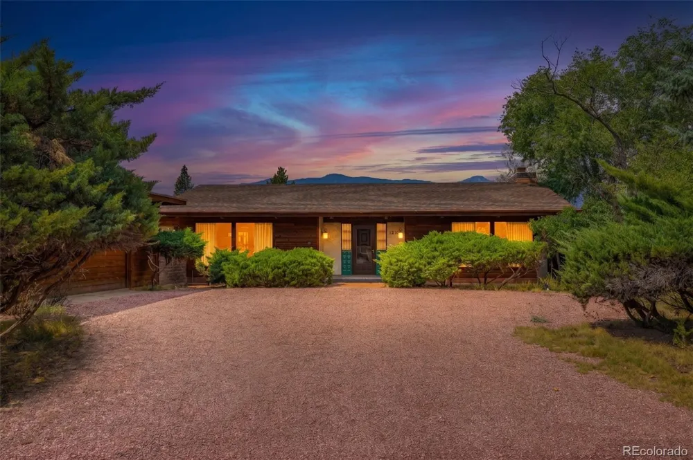 1210 High Point Colorado Springs, CO 80904