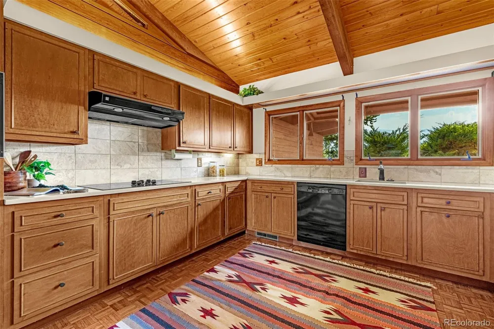 1210 High Point Colorado Springs, CO 80904
