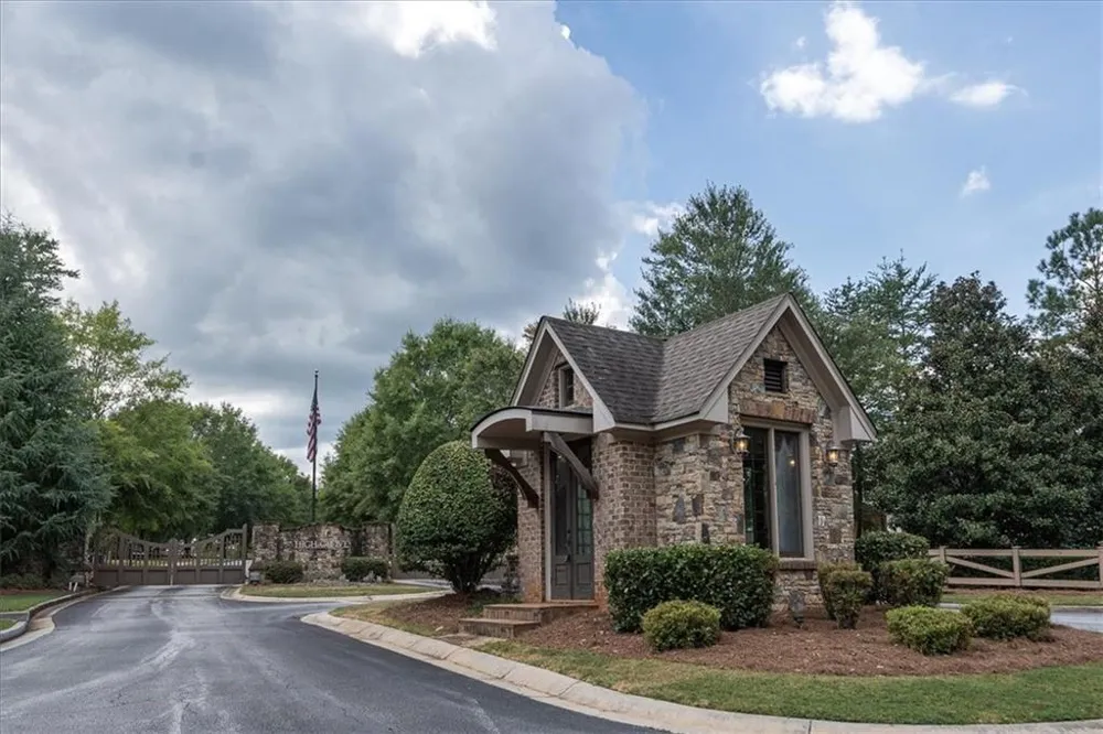 1011 Highgrove Drive Monroe, GA 30655