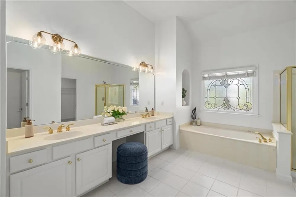 500 Woodmoore Court Atlanta, GA 30342