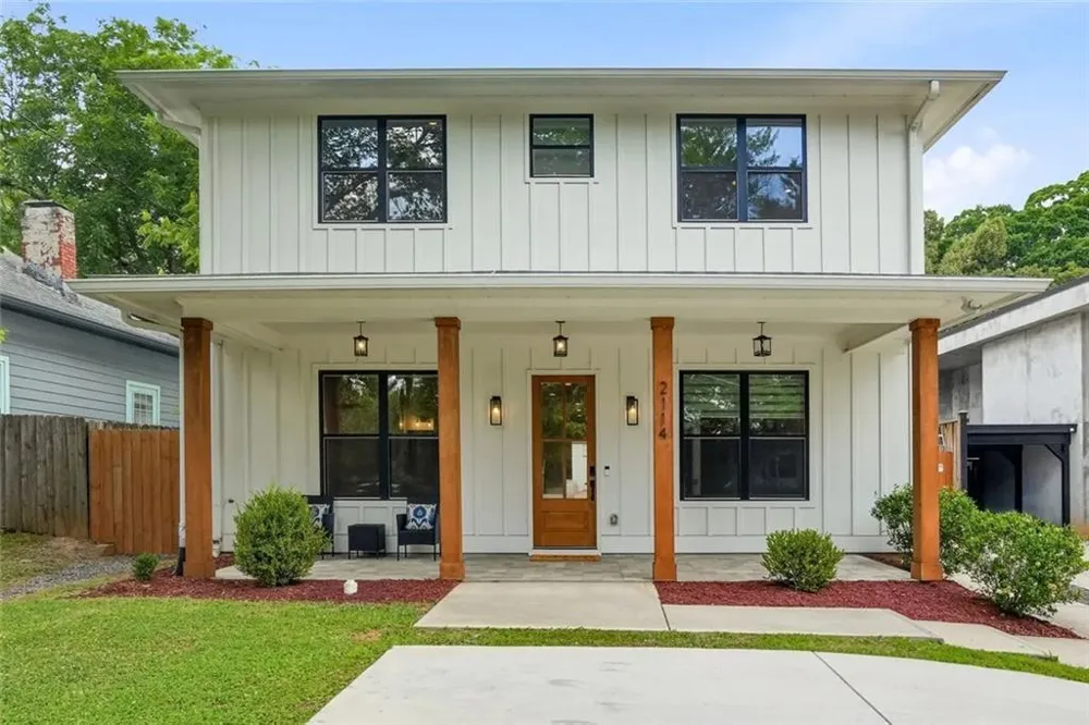 2114 Memorial Drive SE Atlanta, GA 30317
