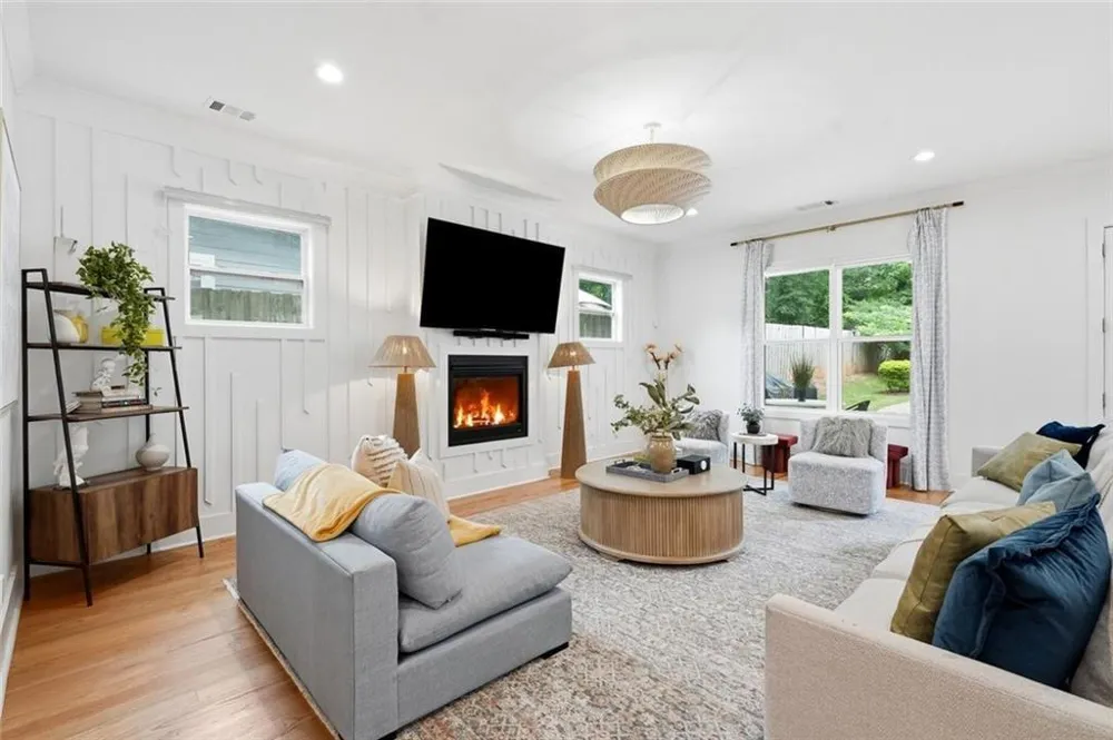 2114 Memorial Drive SE Atlanta, GA 30317