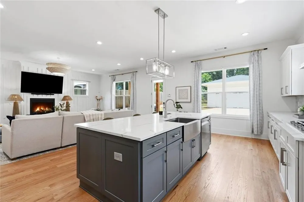 2114 Memorial Drive SE Atlanta, GA 30317