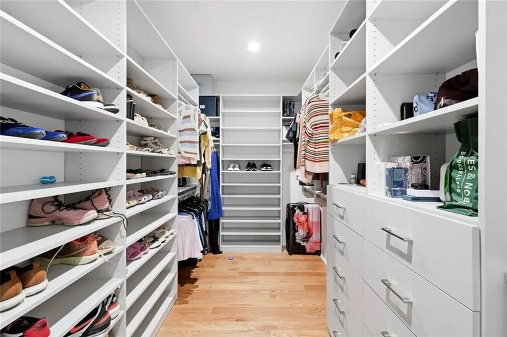 2114 Memorial Drive SE Atlanta, GA 30317