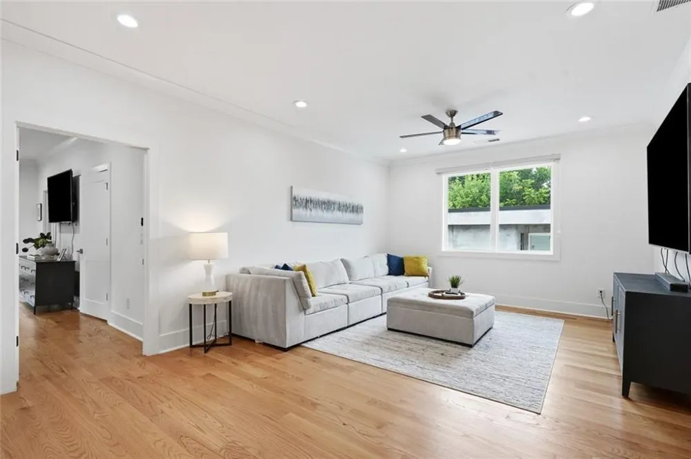 2114 Memorial Drive SE Atlanta, GA 30317