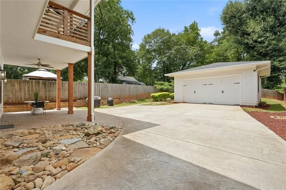 2114 Memorial Drive SE Atlanta, GA 30317