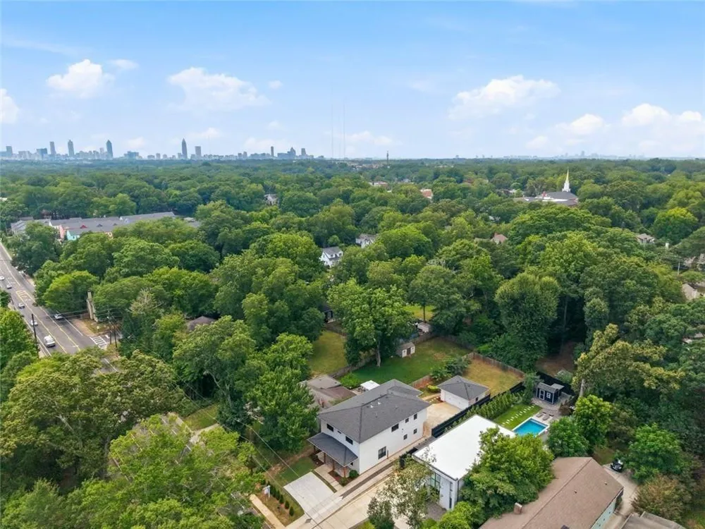 2114 Memorial Drive SE Atlanta, GA 30317