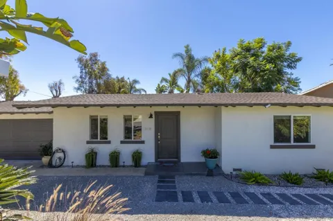 2821 Macdonald