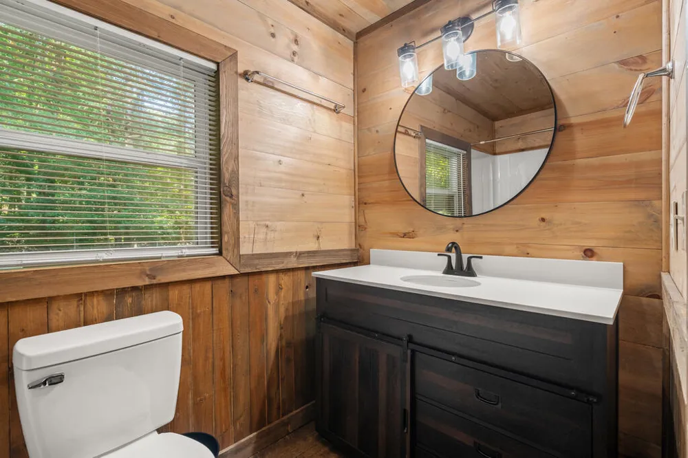 4326 White Oak Drive Hiawassee, GA 30546