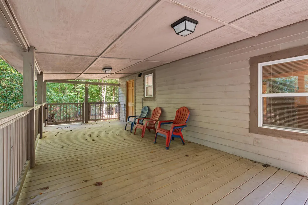 4326 White Oak Drive Hiawassee, GA 30546
