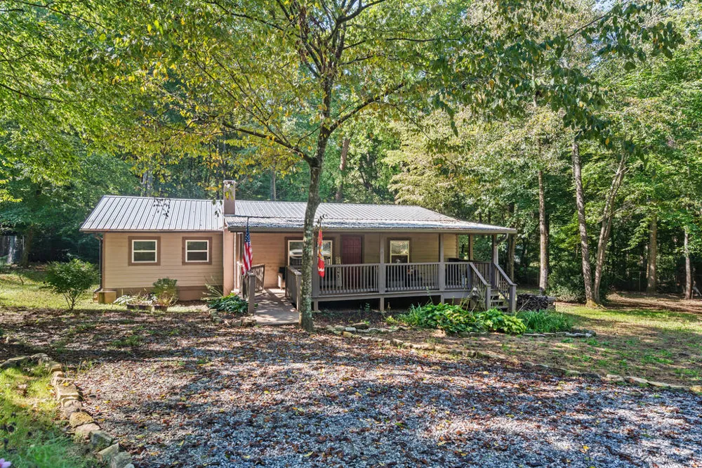 4326 White Oak Drive Hiawassee, GA 30546