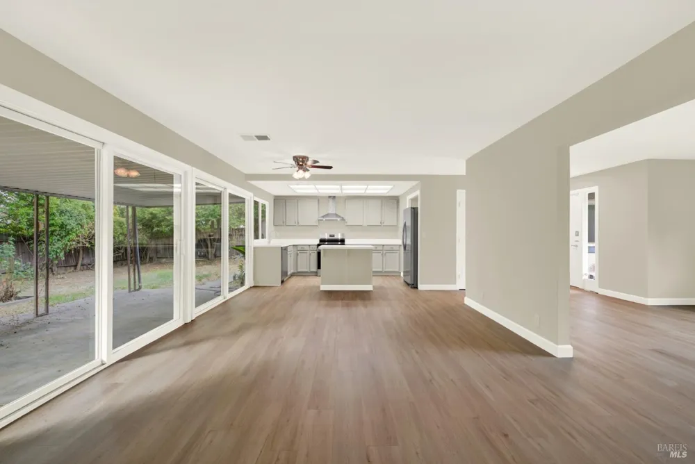 506 Crestview Drive Vacaville, CA 95688