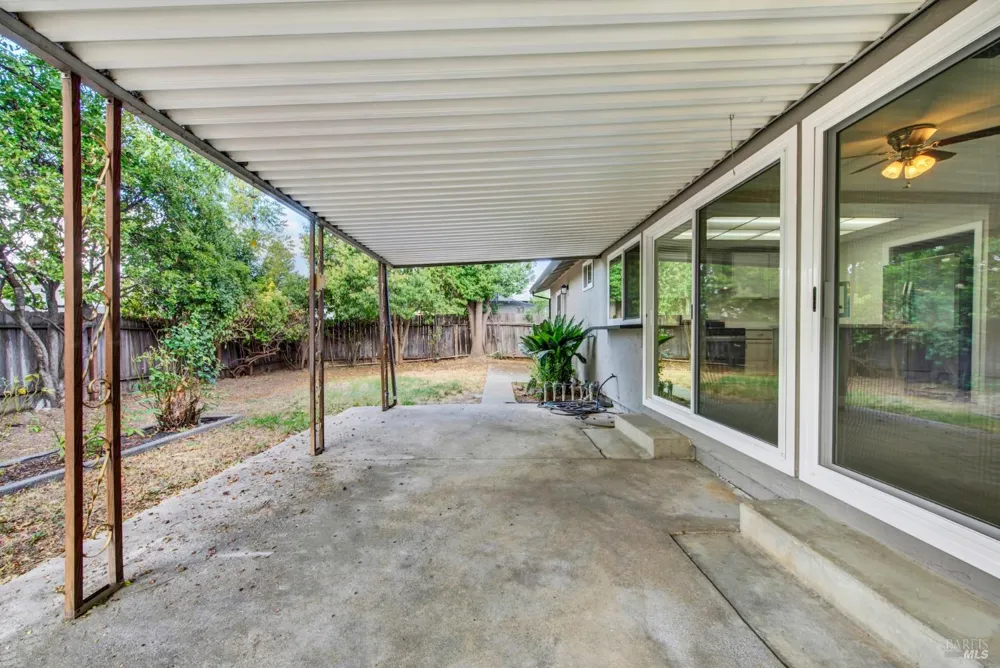 506 Crestview Drive Vacaville, CA 95688