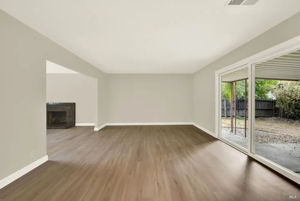 506 Crestview Drive Vacaville, CA 95688