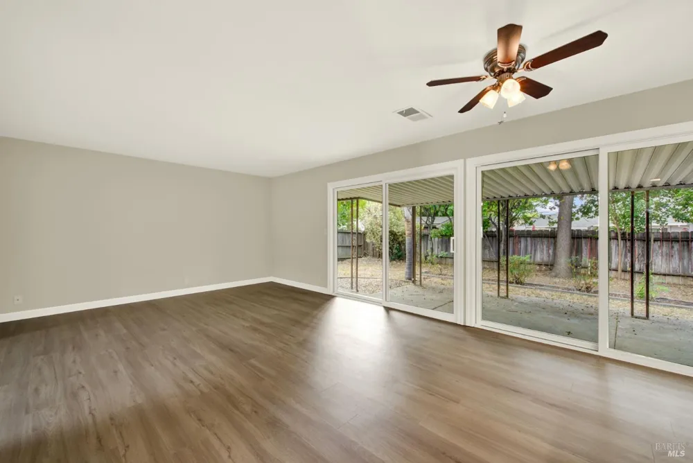 506 Crestview Drive Vacaville, CA 95688