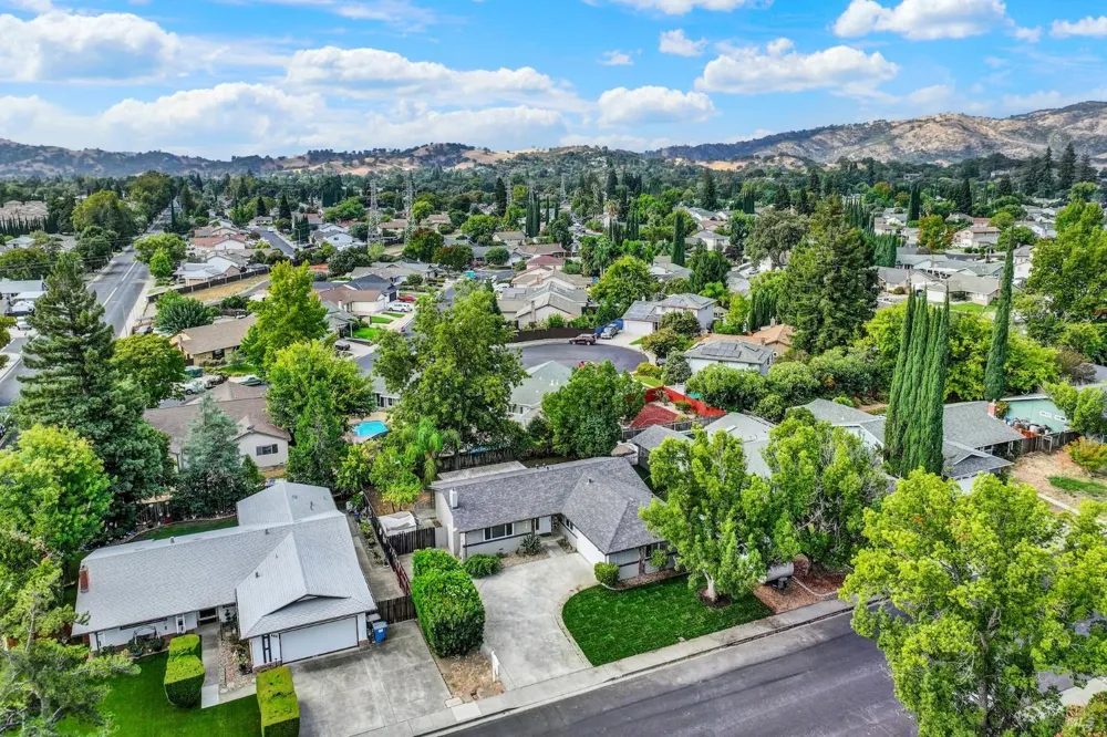506 Crestview Drive Vacaville, CA 95688