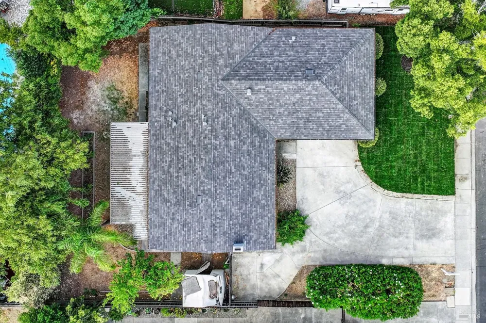 506 Crestview Drive Vacaville, CA 95688