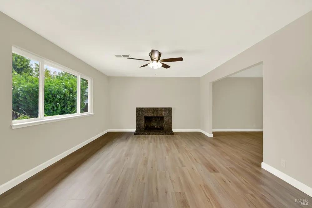 506 Crestview Drive Vacaville, CA 95688