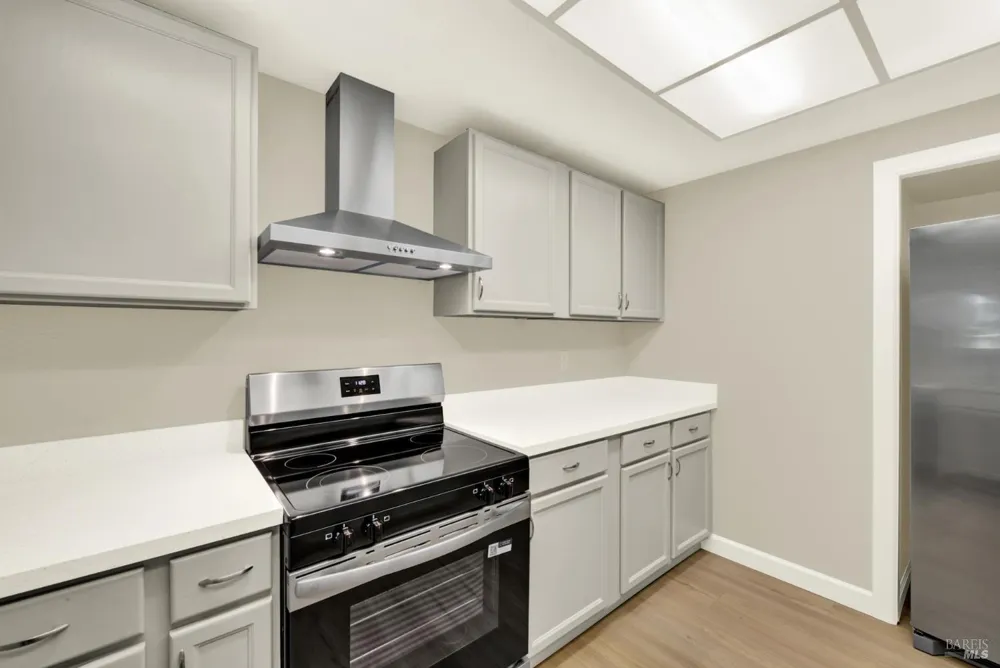 506 Crestview Drive Vacaville, CA 95688