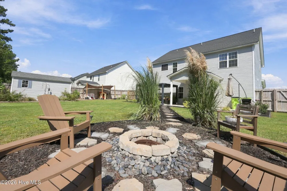 1040 Mackerel Manor New Bern, NC 28562