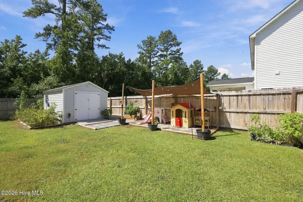 1040 Mackerel Manor New Bern, NC 28562