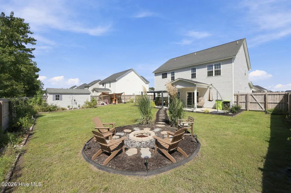 1040 Mackerel Manor New Bern, NC 28562