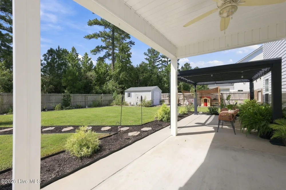 1040 Mackerel Manor New Bern, NC 28562