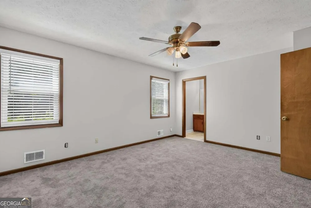 5147 Dekalb WAY Stone Mountain, GA 30087