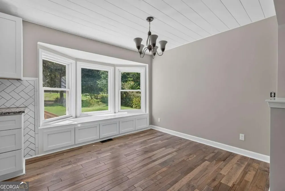5147 Dekalb WAY Stone Mountain, GA 30087