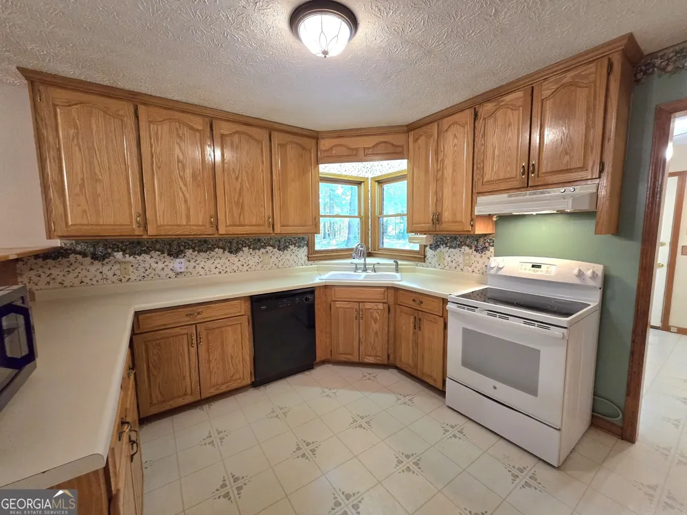 231 Orrs School RD Jefferson, GA 30549