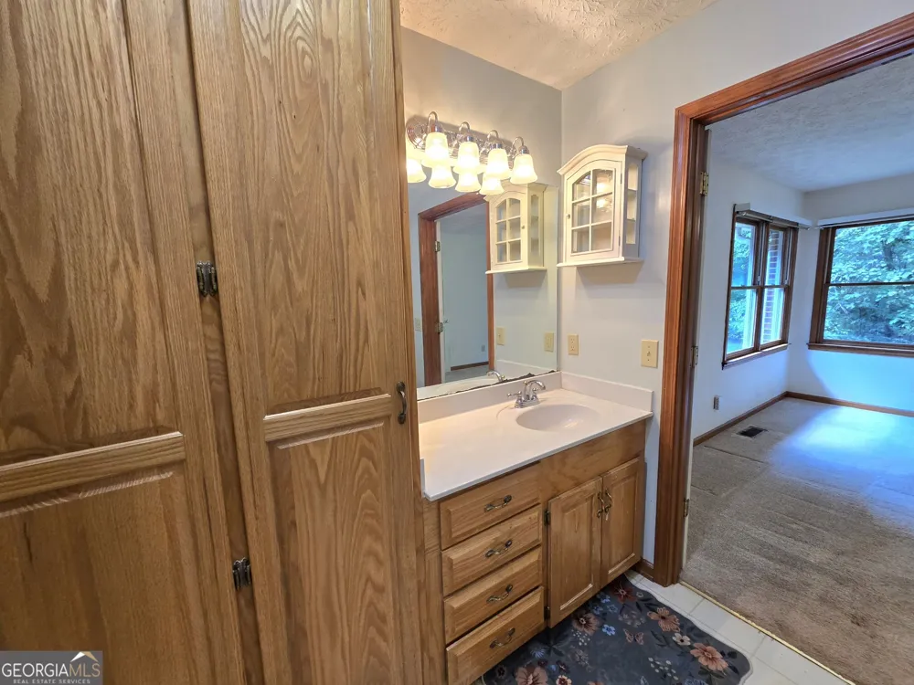 231 Orrs School RD Jefferson, GA 30549