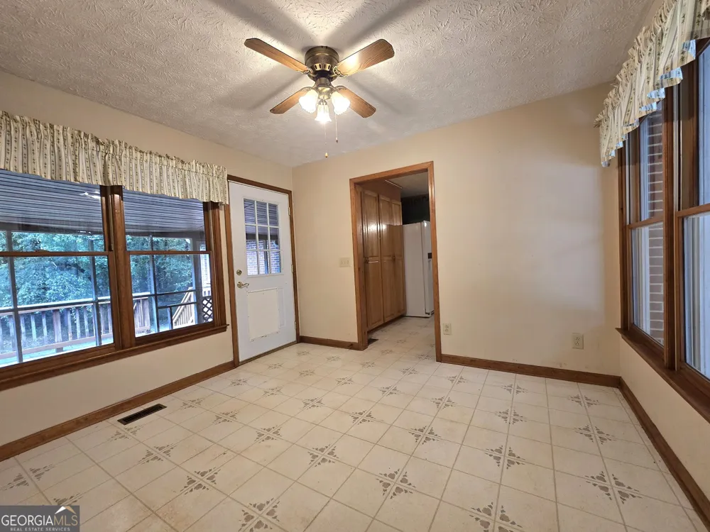 231 Orrs School RD Jefferson, GA 30549