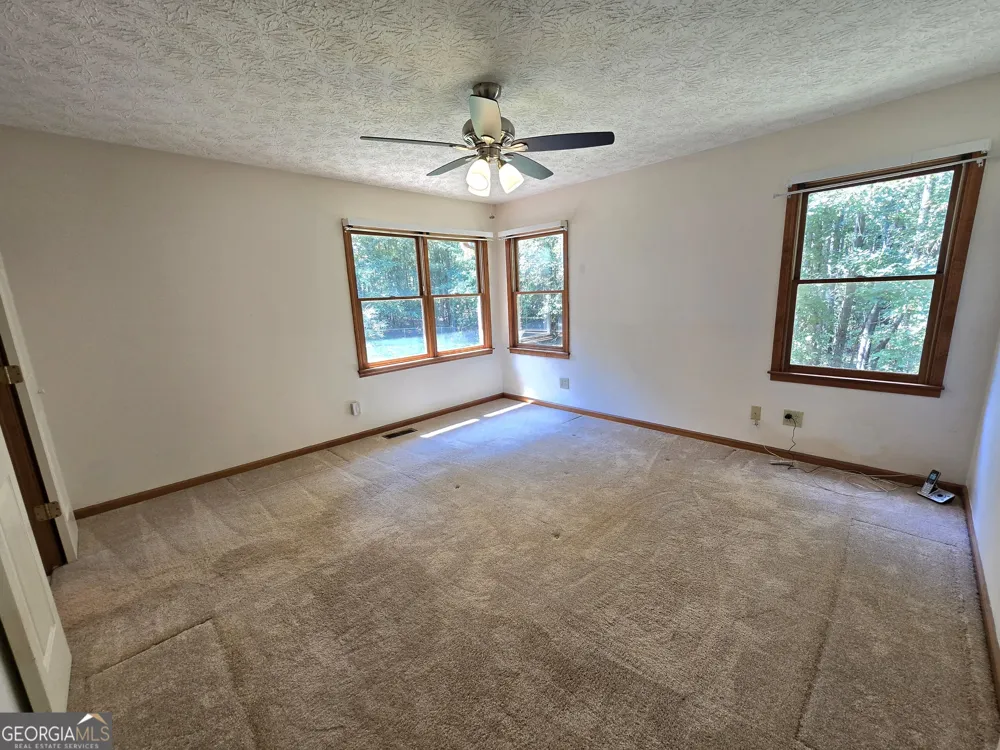 231 Orrs School RD Jefferson, GA 30549