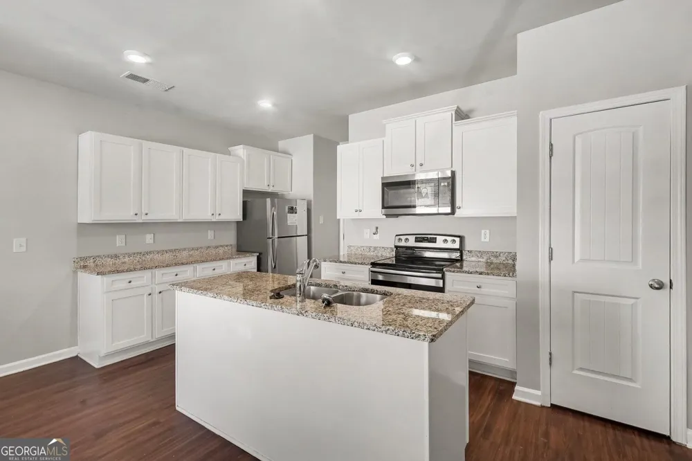 392 Rankin CIR McDonough, GA 30253