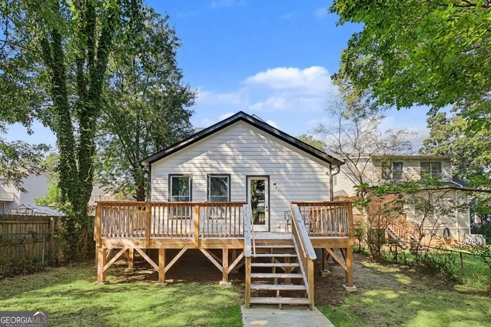 1514 Mercer AVE Atlanta, GA 30337
