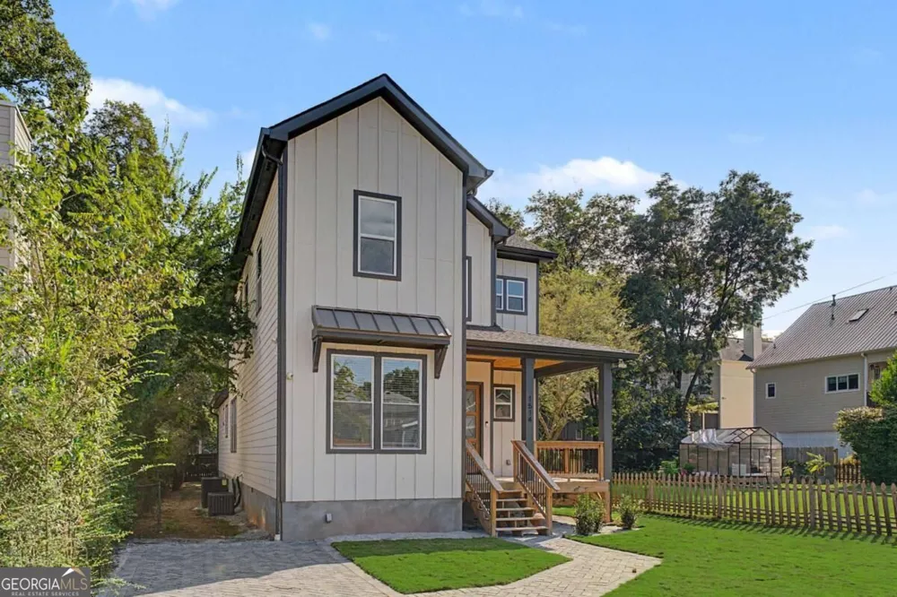 1514 Mercer AVE Atlanta, GA 30337