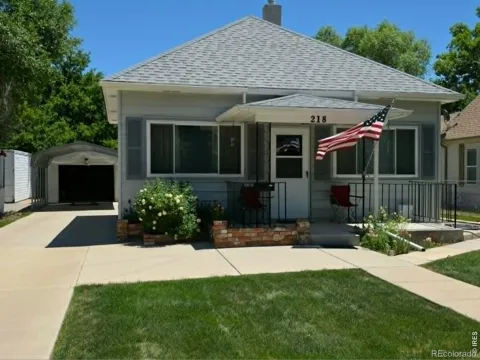 218 Maple Street