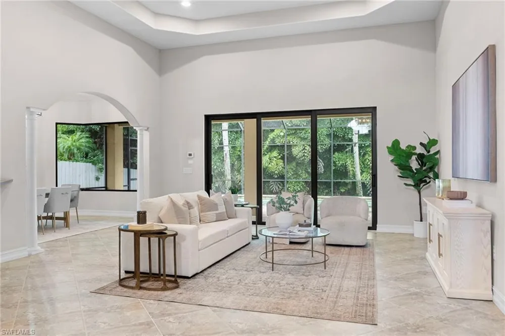 7267 Acorn Way Naples, FL 34119