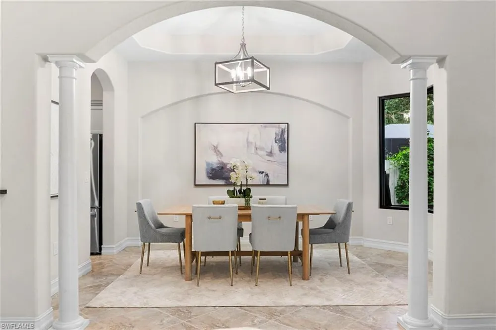 7267 Acorn Way Naples, FL 34119