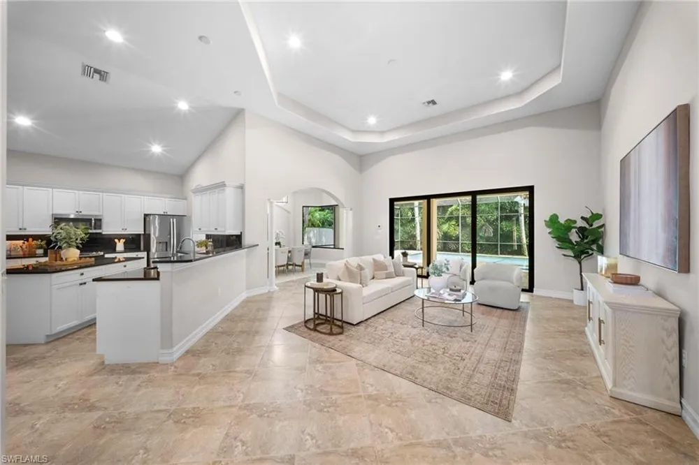 7267 Acorn Way Naples, FL 34119