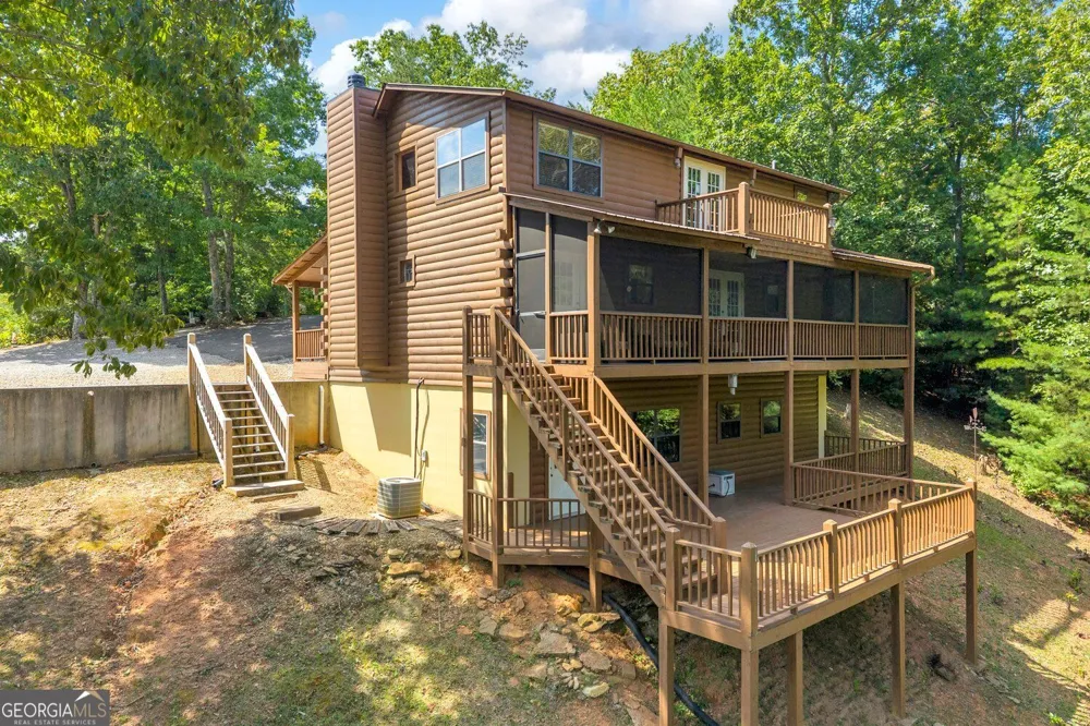 122 Sky High DR Blairsville, GA 30512