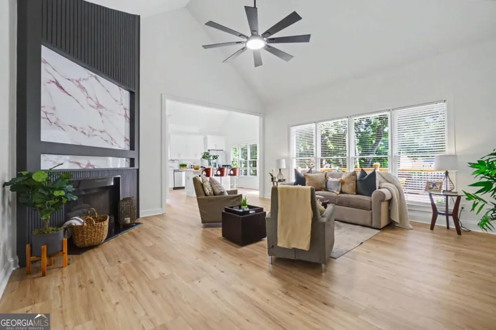 209 Tennis Court LN NW Kennesaw, GA 30144