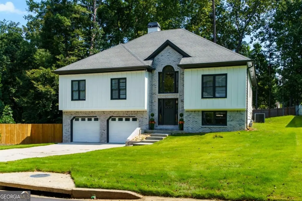 209 Tennis Court LN NW Kennesaw, GA 30144