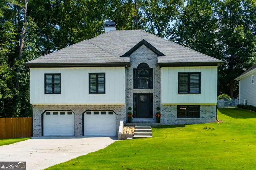 209 Tennis Court LN NW Kennesaw, GA 30144