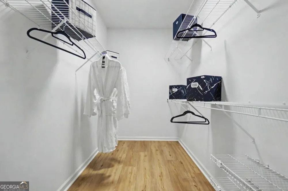 209 Tennis Court LN NW Kennesaw, GA 30144