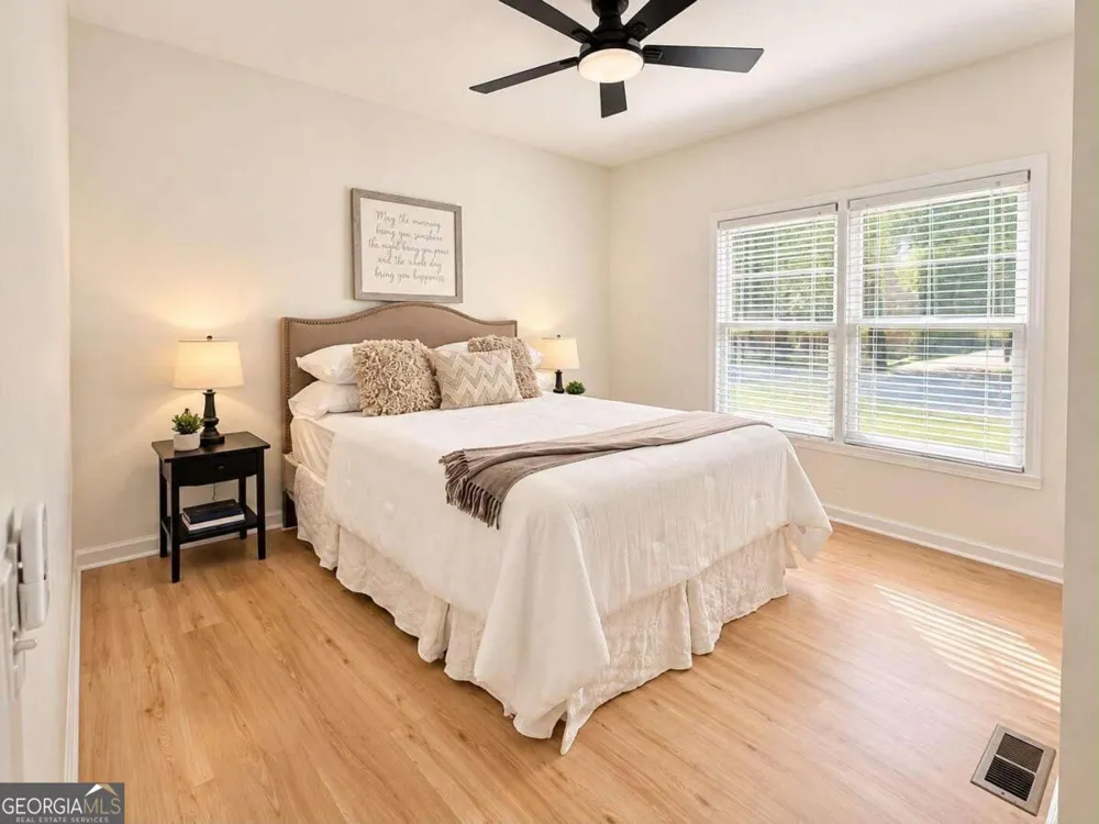 209 Tennis Court LN NW Kennesaw, GA 30144