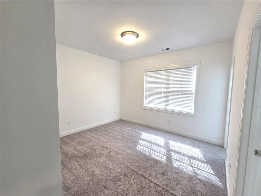 885 Green Sapling Trail Suwanee, GA 30024